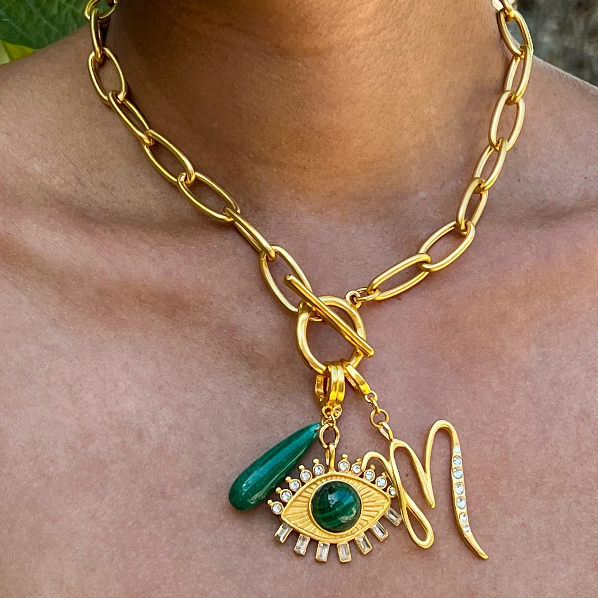 Mae Toggle Chain Necklace - Image 4